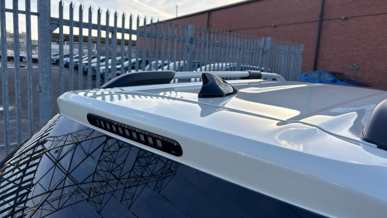 Hyundai INSTER 85kW Cross 49kWh 5dr Auto Electric Hatchback